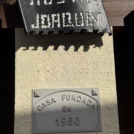 Hostal Joaquin Las Ventas con Pena Aguilera Exterior foto