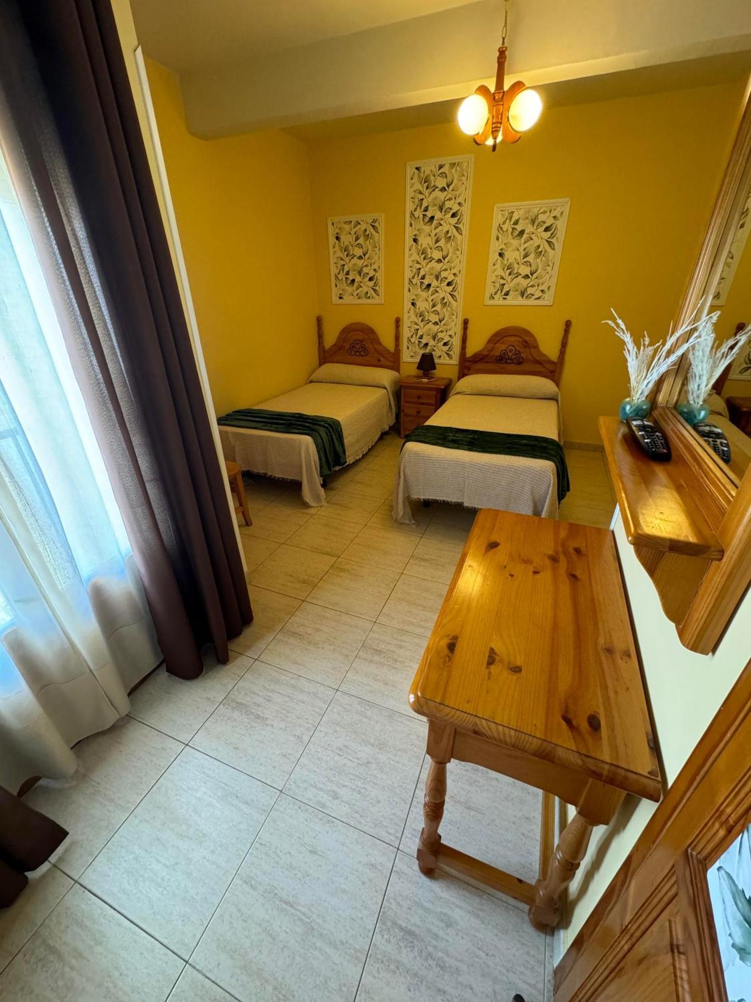 Hostal Joaquin Las Ventas con Pena Aguilera Exterior foto